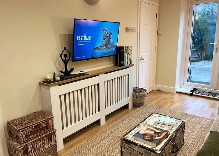 Chic, Relaxing Stay Just 18 Mins Into The City